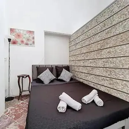 T2 Centre Apartment Narbonne